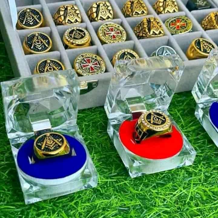 Magic rings for wealth, magic rings for love, magic rings for money